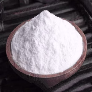 Leucyna (E641)